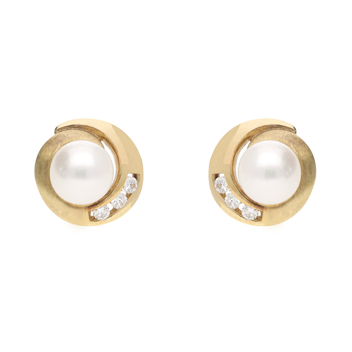 Freshwater Pearl and Diamond 9ct Yellow Gold Stud Earrings