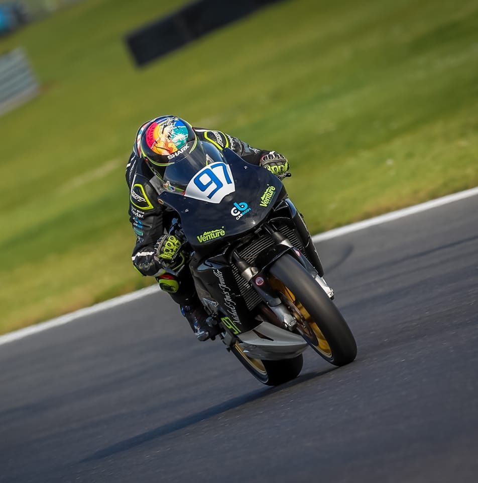 Alex Mann: 2024 Season 🏍 – Michael Jones Jeweller