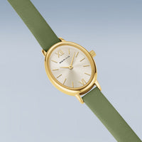 Bering Classic Oval 20mm Quartz Watch11020-833