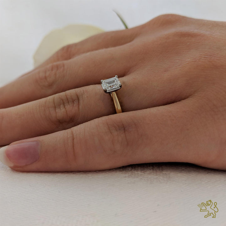 Classic Emerald Solitaire 0.40ct F VS2 Diamond Yellow Gold/Platinum Ring