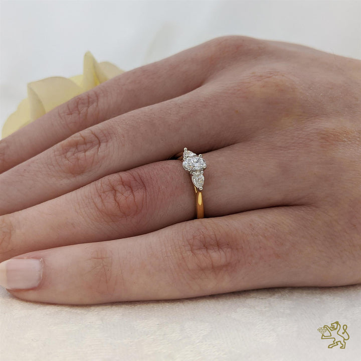 Florentine Oval Three Stone 0.30ct E SI1 Diamond Yellow Gold/Platinum Ring