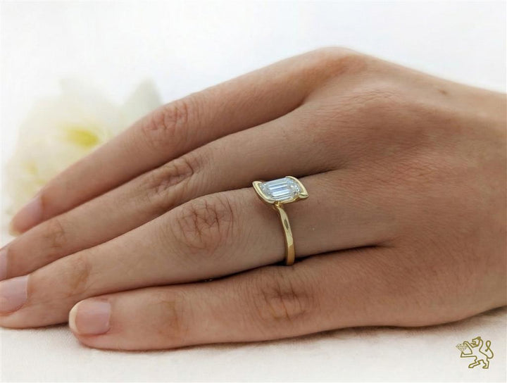 Flame Step Cut Solitaire 1.16ct H VS1 Diamond Yellow Gold Ring