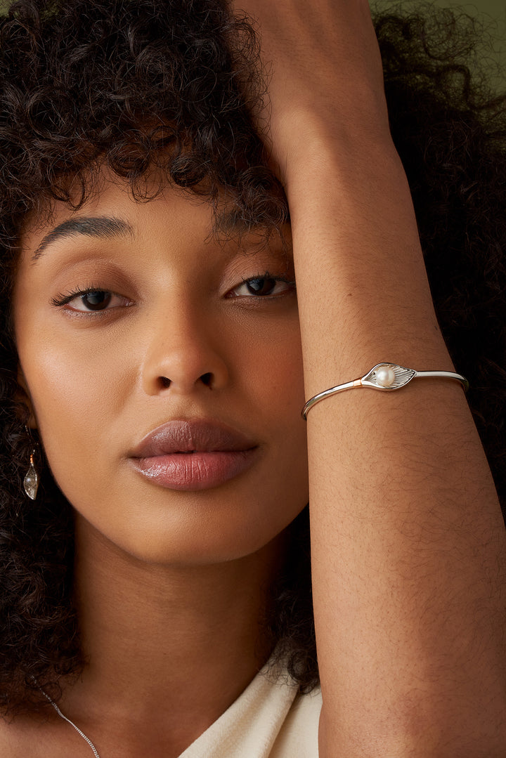 Clogau Nature's Wonder Sterling Silver Oyster Shell Banglet with Pearl 3SLYV0793