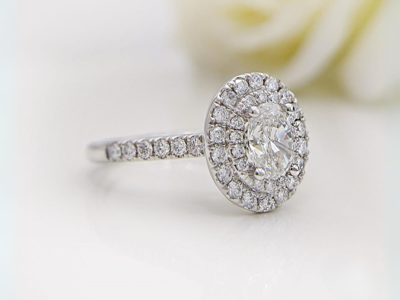 Cluster Engagement Rings