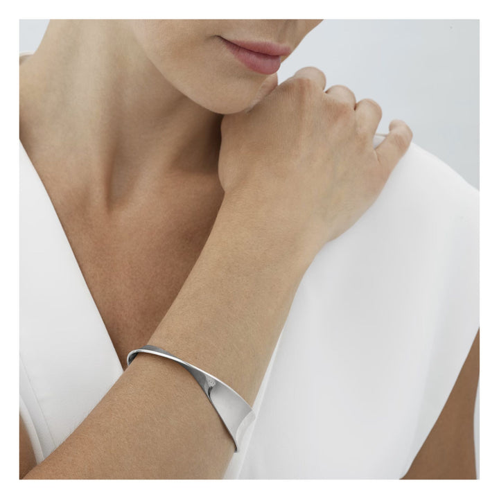 Georg Jensen MOEBIUS Bangle - Michael Jones Jeweller