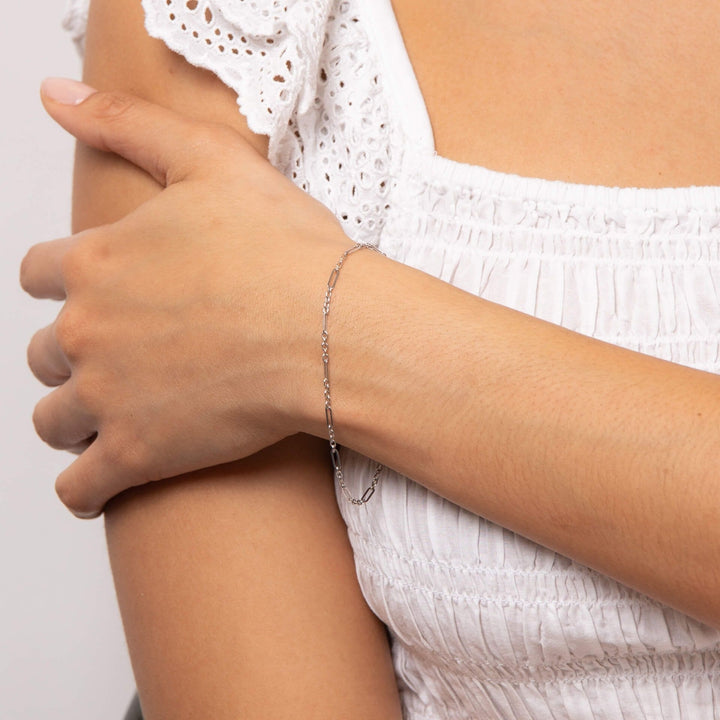 Mixed Length Link 9ct White Gold Bracelet