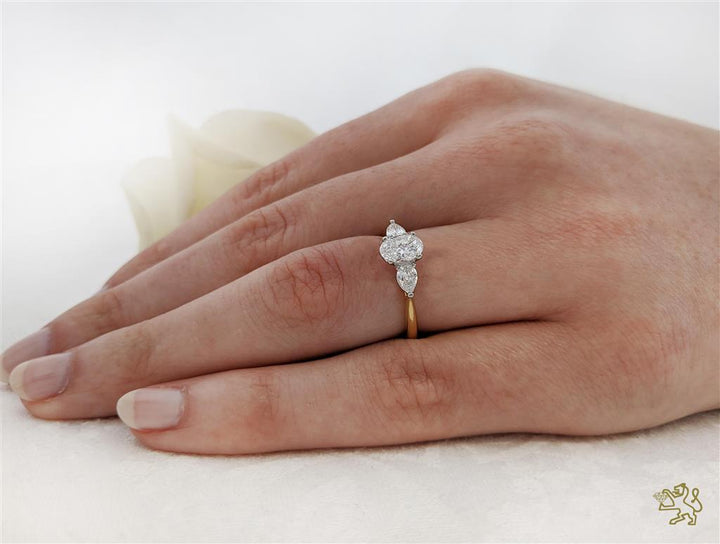 Florentine Oval Three Stone 0.50ct F SI1 Diamond Yellow Gold/Platinum Ring