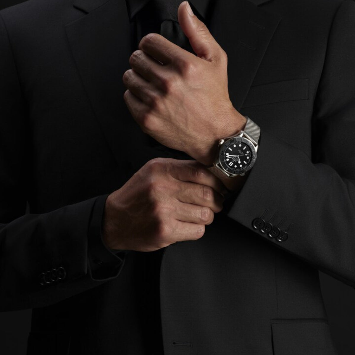 OMEGA Seamaster Diver 300m Spectre Edition Co-Axial Master Chronometer 42mm O21030422001023