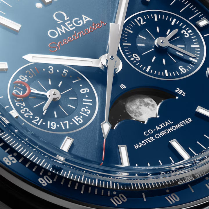 Omega Speedmaster Moonwatch Co-Axial Master Chronometer Moonphase Chronograph 44mm Watch O30433445203001