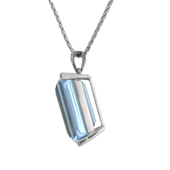 Pre-Owned Aquamarine Pendant