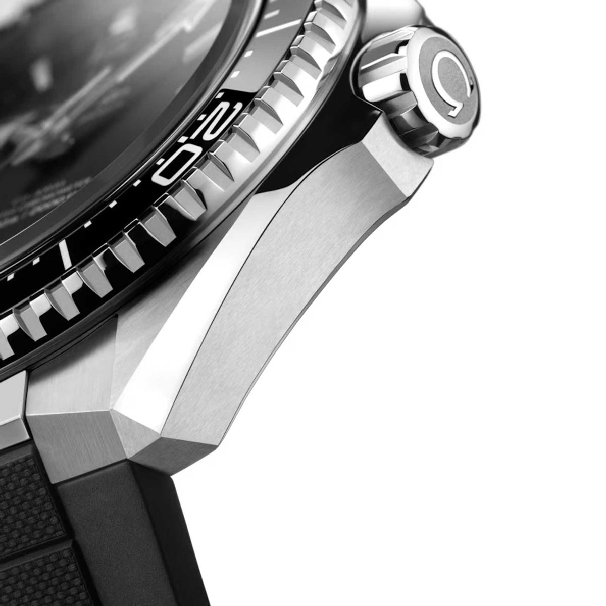 OMEGA Seamaster Planet Ocean 600m Co-Axial Master Chronometer 42mm O21732422101001 - Michael Jones Jeweller