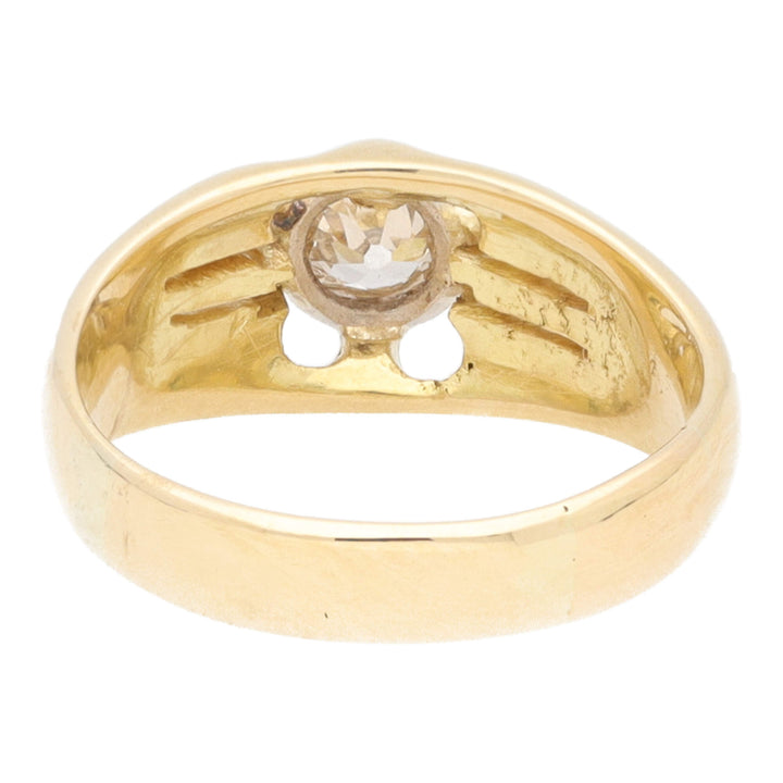 Pre-Owned Diamond Yellow Gold Feature Setting Ring