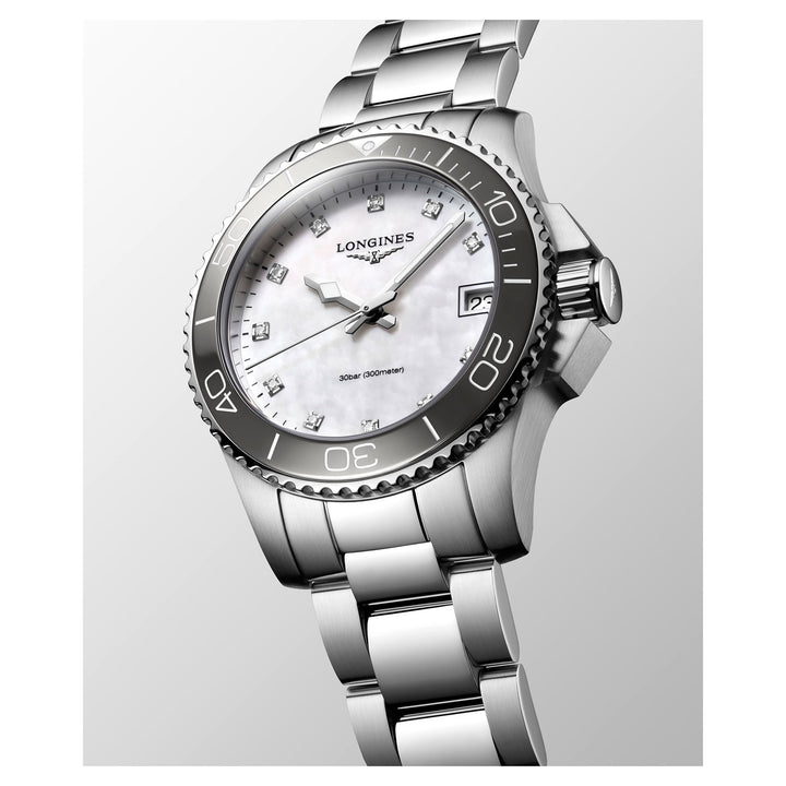 Longines HYDROCONQUEST 32mm Quartz Watch L33704876