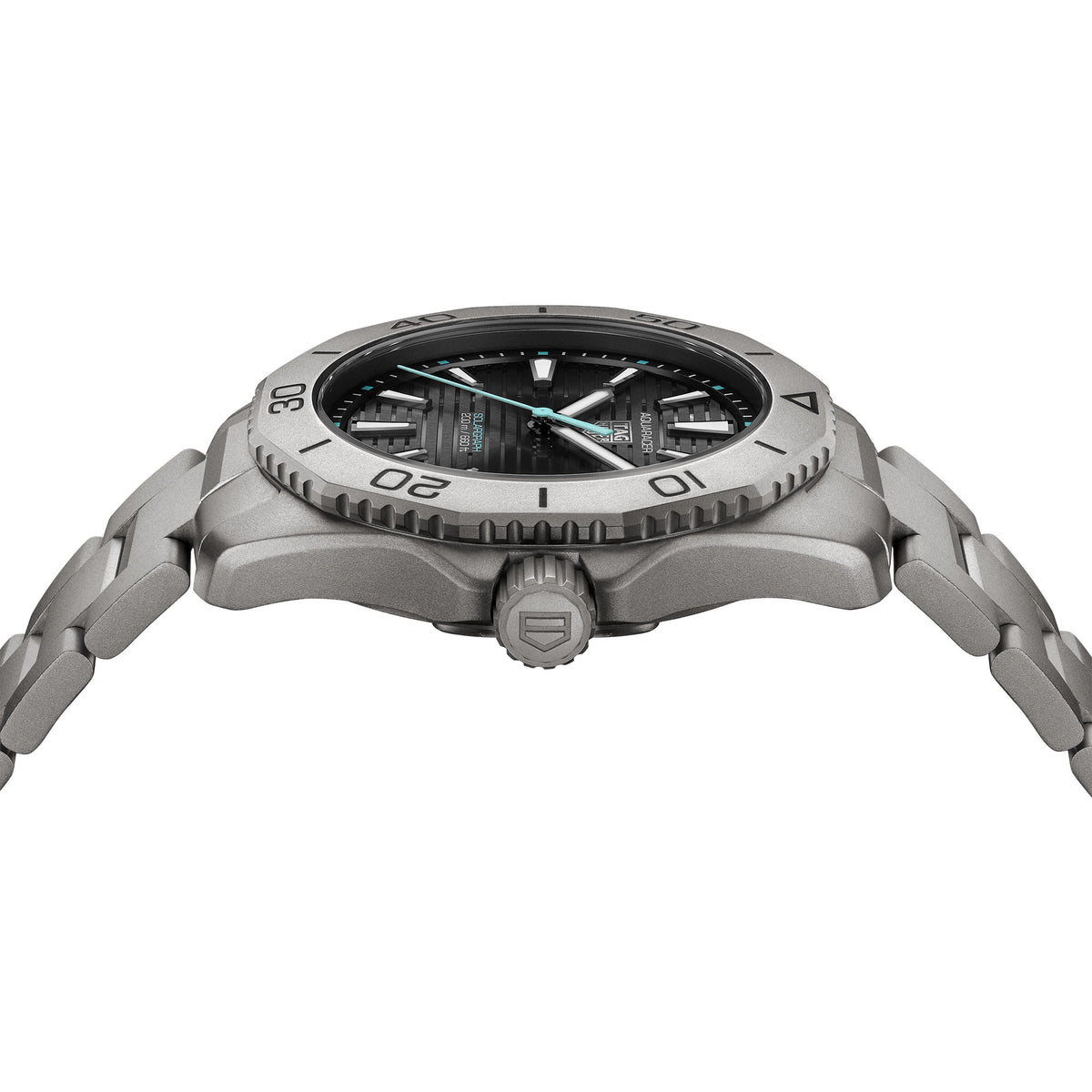 TAG Heuer Aquaracer Professional 40mm 200m Solargraph Quartz Watch WBP1180.BF0000 - Michael Jones Jeweller