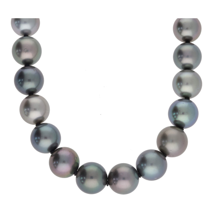 Tahitian Pearl 18ct White Gold Necklet